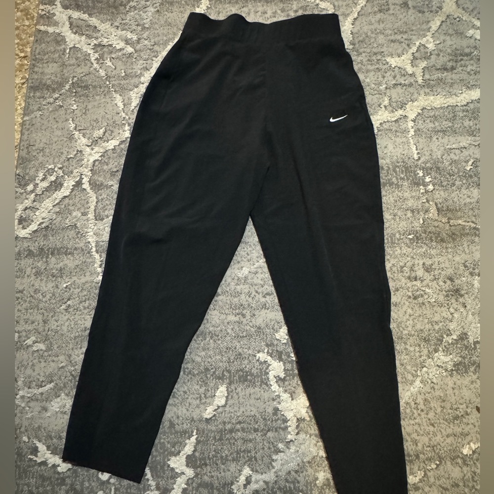 Nike athletic pants